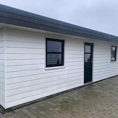 Lovely Near With Sauna Feriehus *