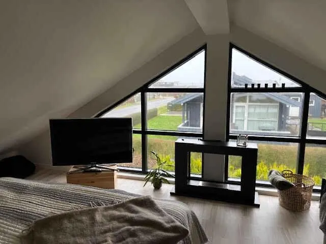 Hébergement de vacances Lovely Near With Sauna *