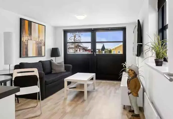 Lovely Near With Sauna Hébergement de vacances