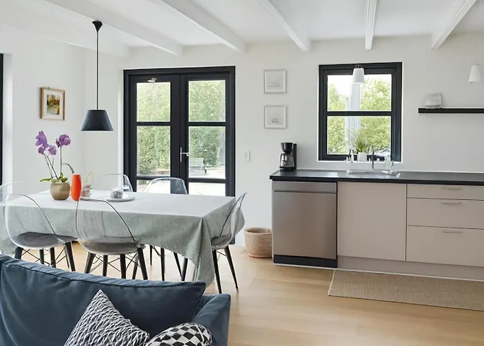 Hébergement de vacances Lovely Near With Sauna *